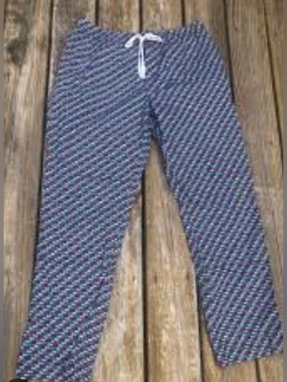 Vineyard vines Whale Print Pajama Pants are designed for casual loungewear XS